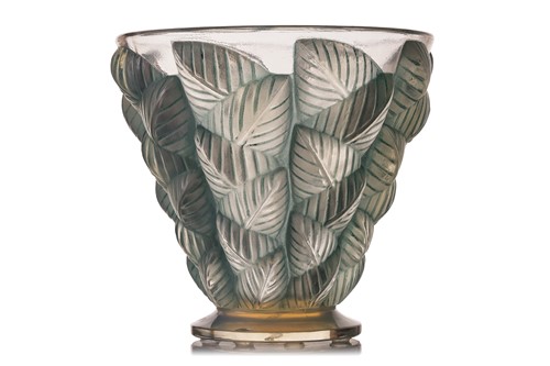 Lot 203 - Rene Lalique (French, 1860-1945), a Moissac...