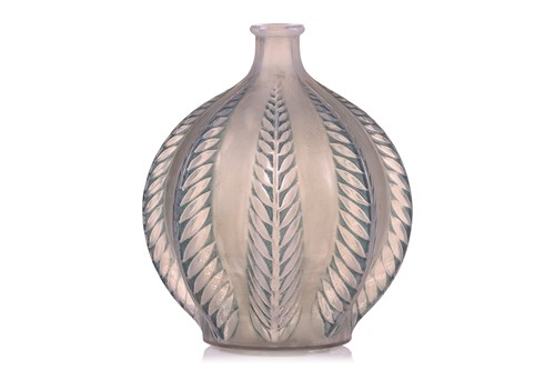 Lot 194 - Rene Lalique (French, 1860-1945), a Malines...