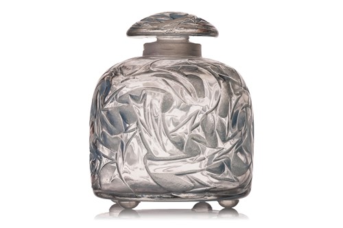 Lot 243 - Rene Lalique (French, 1860-1945), an Epines...