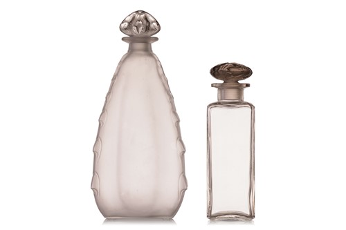 Lot 231 - A Rene Lalique Chypre or Lezard Perfume Bottle...
