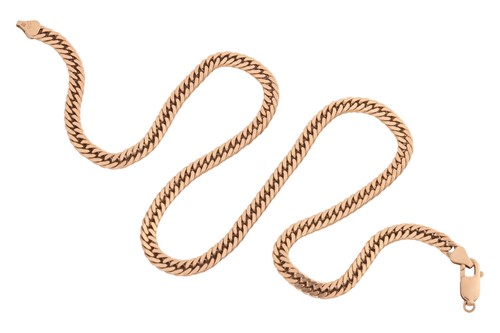 Lot 39 - A 9ct gold flat link chain, with lobster clasp,...