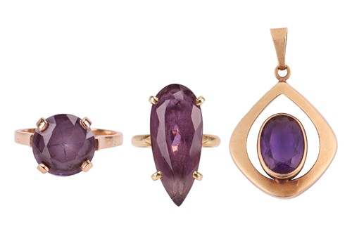 Lot 4 - A group of gem-set jewellery, comprising a...