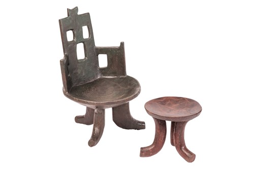 Lot 124 - An Ethiopian-hewn wanza wood single log Jimma...