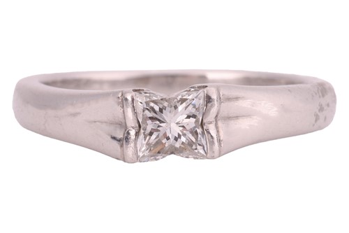 Lot 74 - Boodles - A diamond solitaire ring in platinum,...