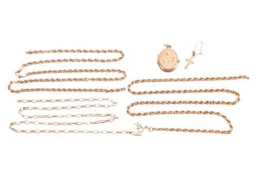 Lot 34 - A mixed lot of jewellery items including two...