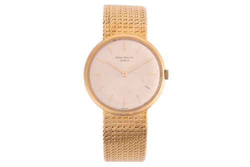 Lot 259 - Patek Philippe 18ct Gold Calatrava Reference:...