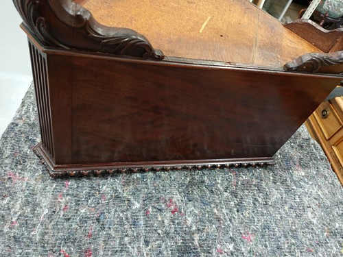 Lot 103 - Attributed to William Vile & John Cobb: an...