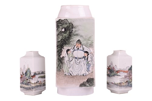 Lot 39 - A large Chinese Famille Vert porcelain cong...