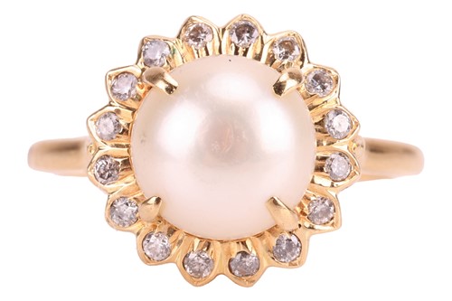 Lot 178 - A cultured pearl and diamond halo ring,...