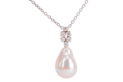 Lot 190 - A baroque pearl and diamond pendant on chain,...