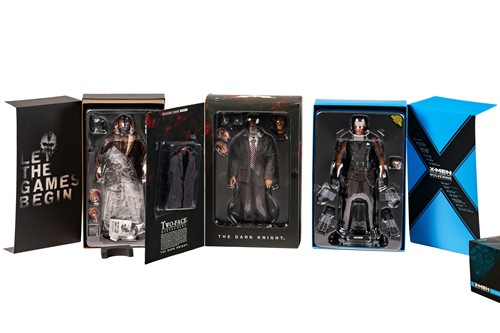 Lot 16 - A Hot Toys Batman 'The Dark Knight Rises' Bane...
