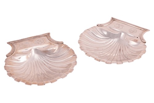 Lot 339 - A pair of William IV silver shell-shaped...