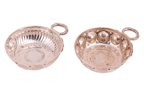 Lot 335 - A pair of silver taste vins, with circular...