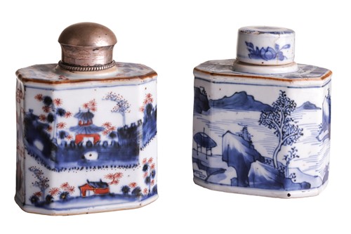 Lot 47 - A Chinese Qing Dynasty, Qianlong, Blue and...
