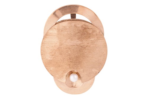 Lot 137 - A Modernist pendant, comprising a central...