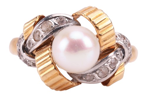 Lot 194 - A cultured pearl, diamond and paste ring, of...
