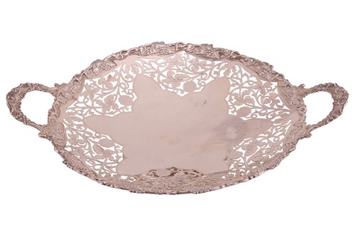 Lot 324 - A silver pierced two-handled pedestal dish of...