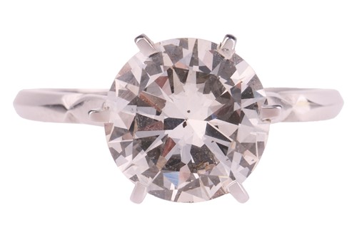 Lot 234 - A diamond solitaire ring, featuring a round...