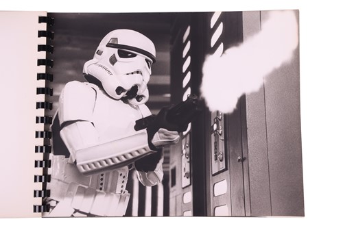 Lot 119 - Star Wars - A New Hope: a presentation booklet...
