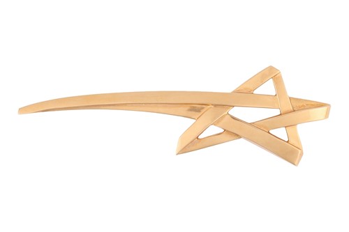 Lot 101 - Tiffany & Co. - a shooting star brooch by...