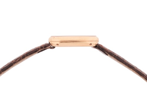 Lot 264 - Baume & Mercier 18ct Gold Wrist Watch...