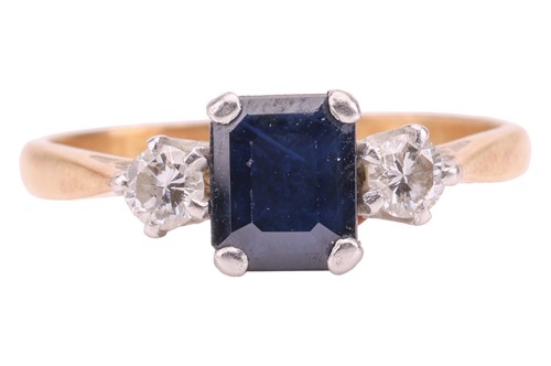Lot 88 - A sapphire and diamond three-stone ring,...