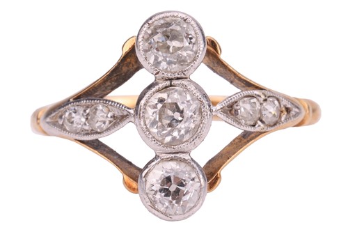 Lot 4 - An Edwardian diamond plaque ring, comprising...