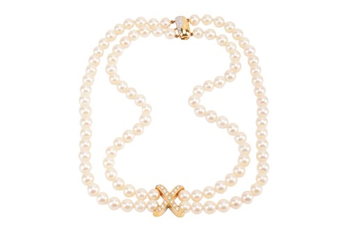 Lot 168 - A cultured pearl necklace with diamond-set...