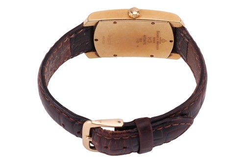 Lot 380 - Baume & Mercier 18ct Gold Hampton Wristwatch...