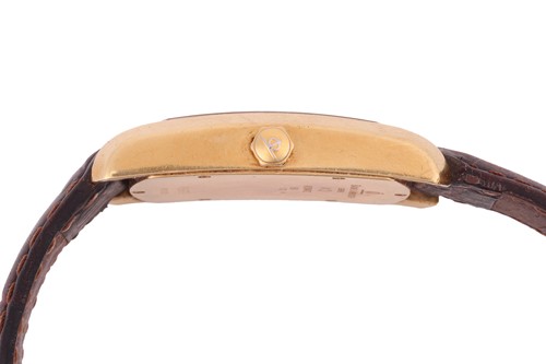 Lot 380 - Baume & Mercier 18ct Gold Hampton Wristwatch...