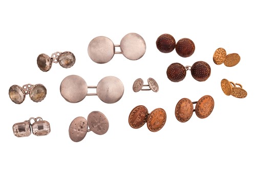 Lot 94 - A miscellaneous collection of early cufflinks;...