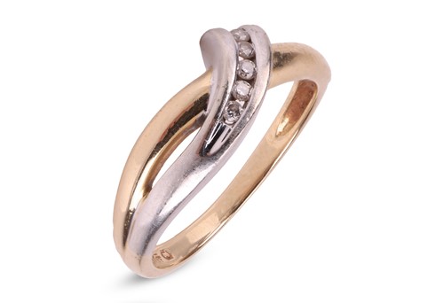 Lot 146 - A diamond-set dress ring, of two-toned...