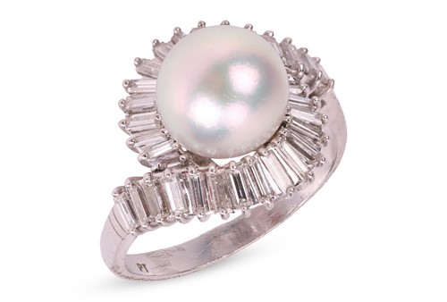 Lot 149 - A cultured pearl and diamond ballerina ring,...