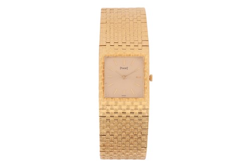 Lot 303 - Piaget An 18ct Yellow Gold Woven Texture...
