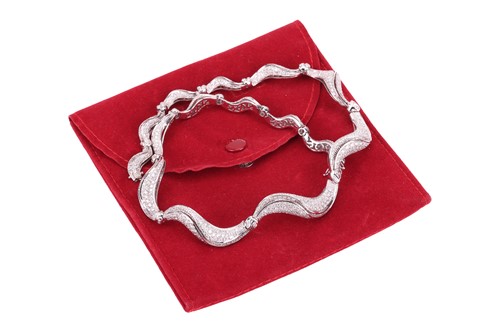 Lot 191 - Damiani - A diamond necklace from the Gemilli...