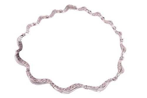 Lot 191 - Damiani - A diamond necklace from the Gemilli...