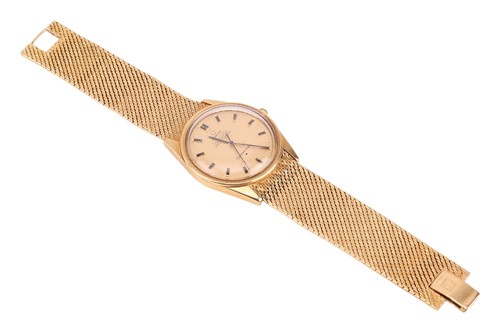 Lot 200 - Omega - An 18ct Yellow Gold Constellation...