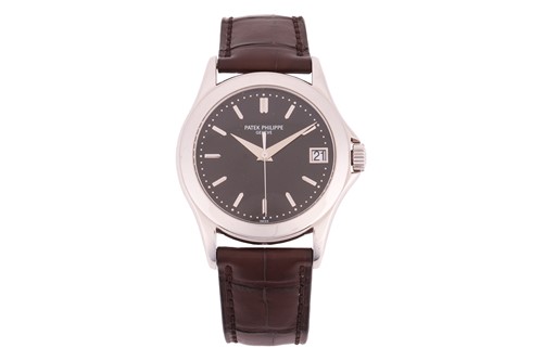 Lot 330 - Patek Philippe Gentleman’s Platinum Calatrava...