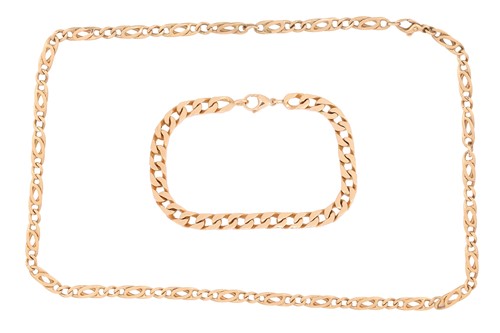 Lot 9 - A fancy curb link necklace measuring 46.0 cm...