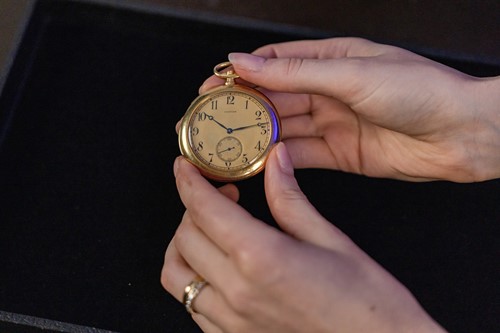 Lot 239 - Cartier - A Rare Montre Couteau Keyless Minute...