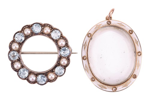 Lot 27 - Two brooches; comprising an aquamarine and...