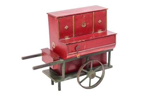Lot 41 - An early 20th century barrel piano, modelled...