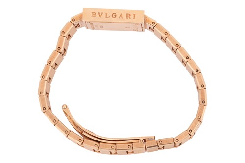 Lot 189 - Bulgari – An 18ct Yellow Gold Quadrato...