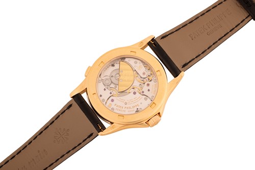 Lot 223 - Patek Philippe – A Fine 18ct Rose Gold World...