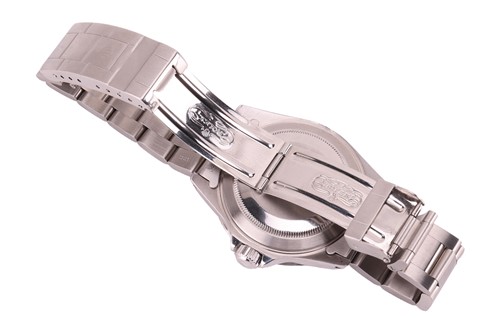Lot 220 - Rolex – An Oyster Perpetual Submariner (300m)...