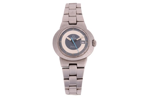 Lot 217 - Omega – Geneve Dynamic Bezel: Smooth Case...