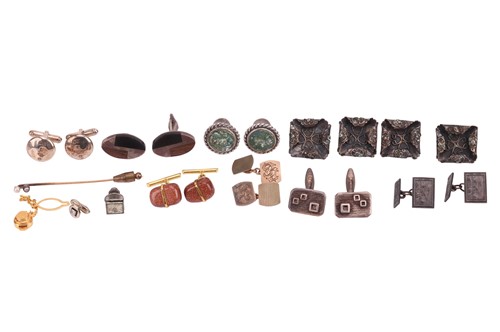 Lot 6 - A collection of cufflinks, buttons, tie tacs...