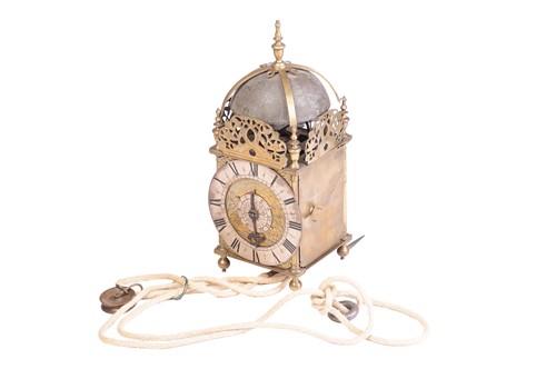 Lot 28 - A Charles II 30-hour brass lantern clock, John...