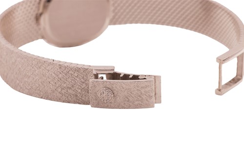 Lot 184 - Patek Philippe x Asprey – A Diamond-Set Dress...