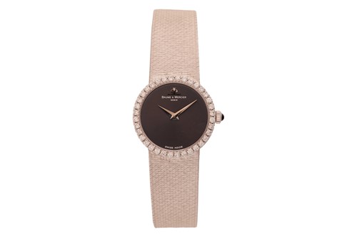 Lot 183 - Baume & Mercier – An 18ct White Gold...